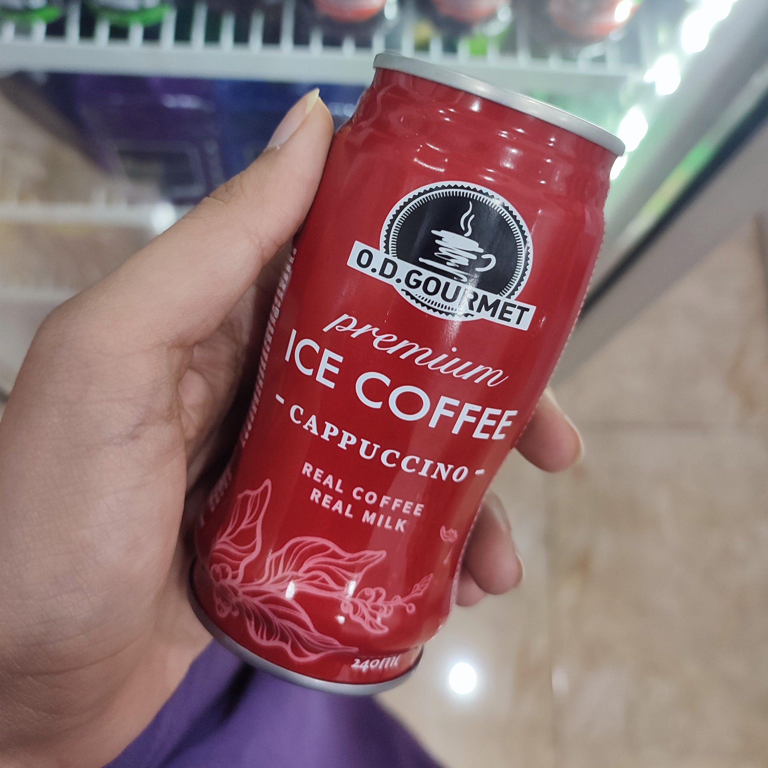 آیس کافی او دی گورمت کاپوچینو بسیار خوش طمع