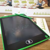 کاغذ دیجیتالی هشت اینچ نوشت افزاری الکترونیکی با تکنولوژی بسیار جدید و بدون نیاز به قلم و کاغذ معمولی 