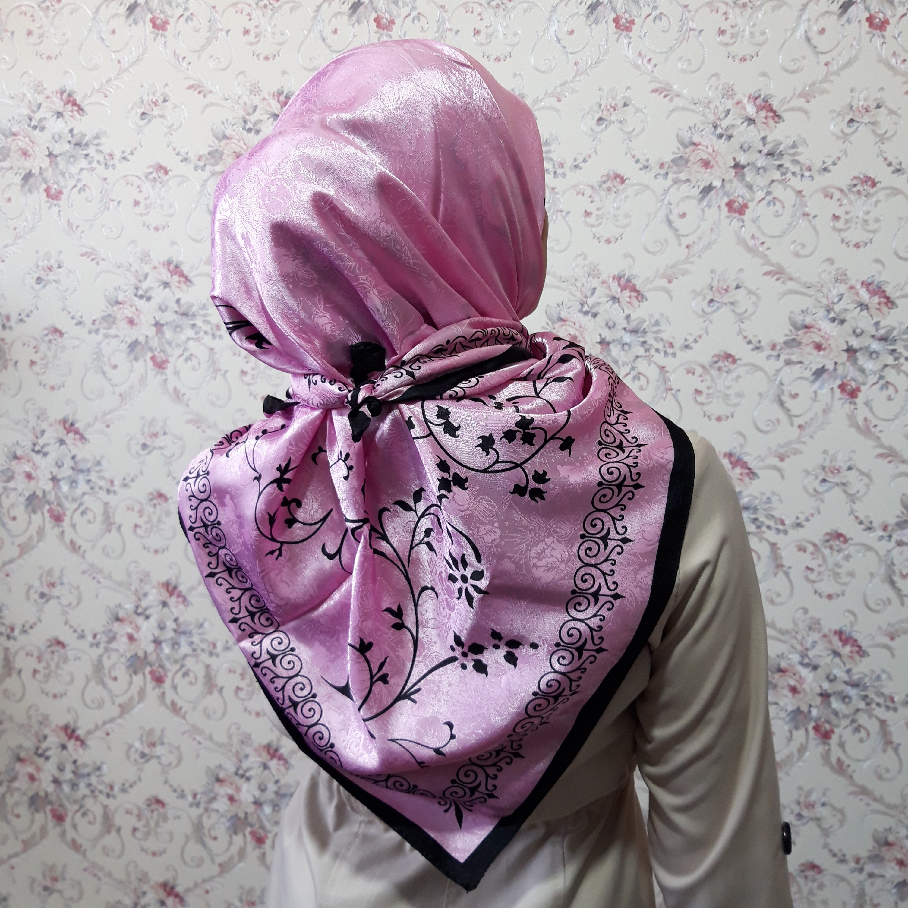 روسری ساتن ابریشم