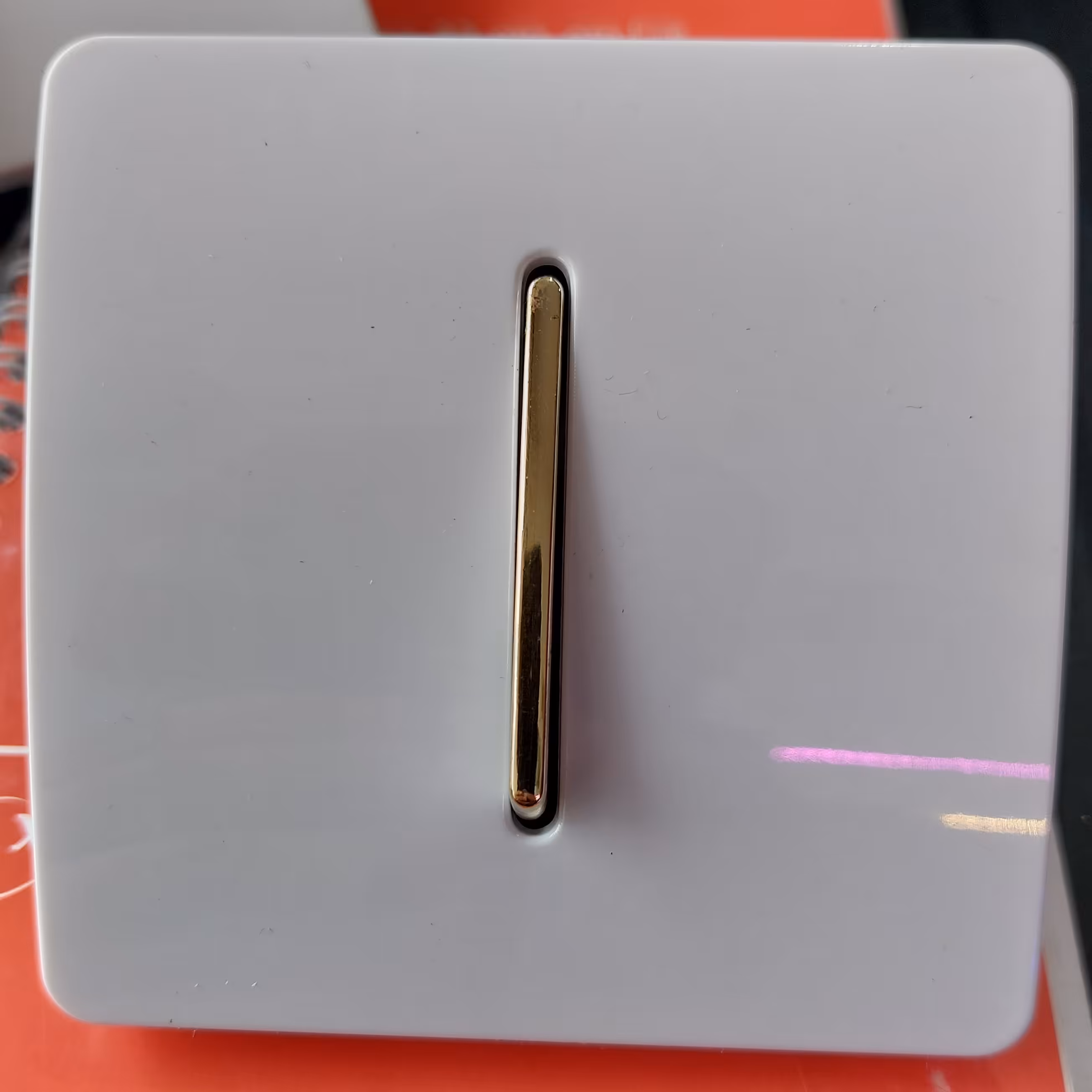 کلید پریز کلید تک پل کریستال سفیدطلایی آسیا الکتریک