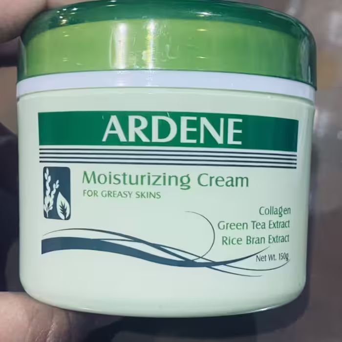 کرم مرطوب کننده پوست چرب آردن Arden حاوی عصاره های سبوس برنج و چای سبز