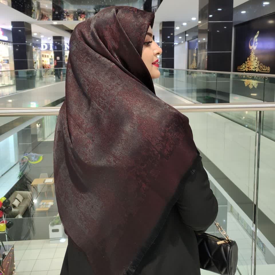 روسری نخ ابریشم ژاکارد دو رو لمه دار قواره بزرگ