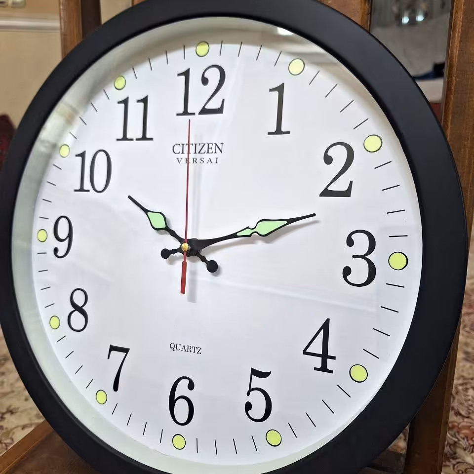 ساعت دیواری سیتیزن شبنما