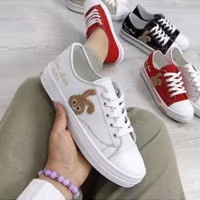 کتانی جدید سفید خرگوشی