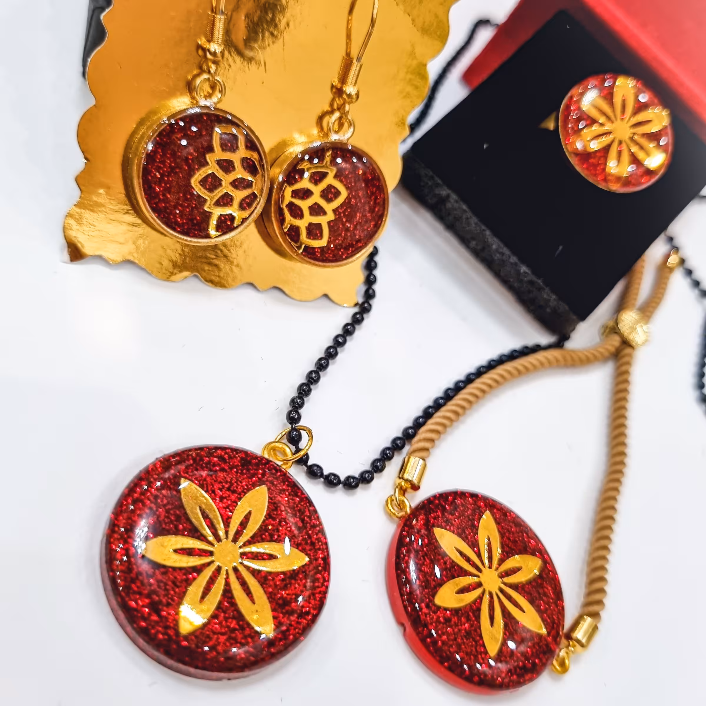 زیورآلات ست کامل رزینی قرمز طرح گل