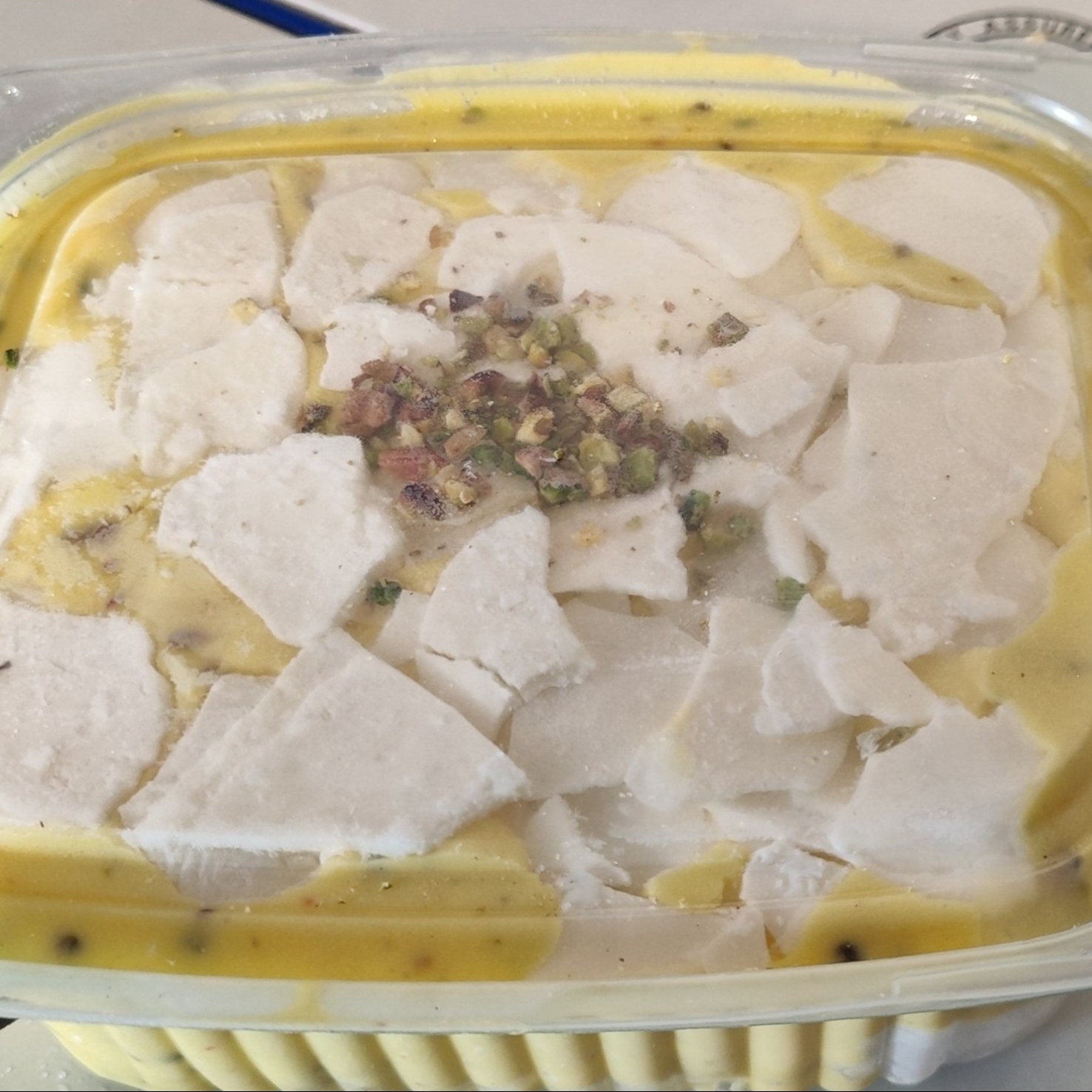 بستنی سنتی معمولی