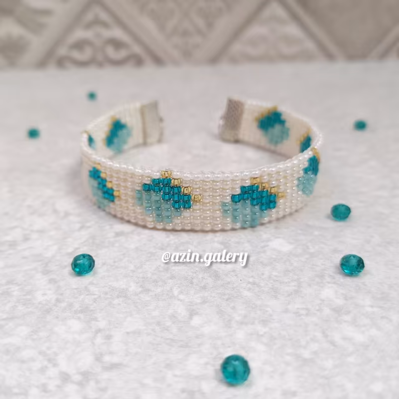 دستبند منجوق