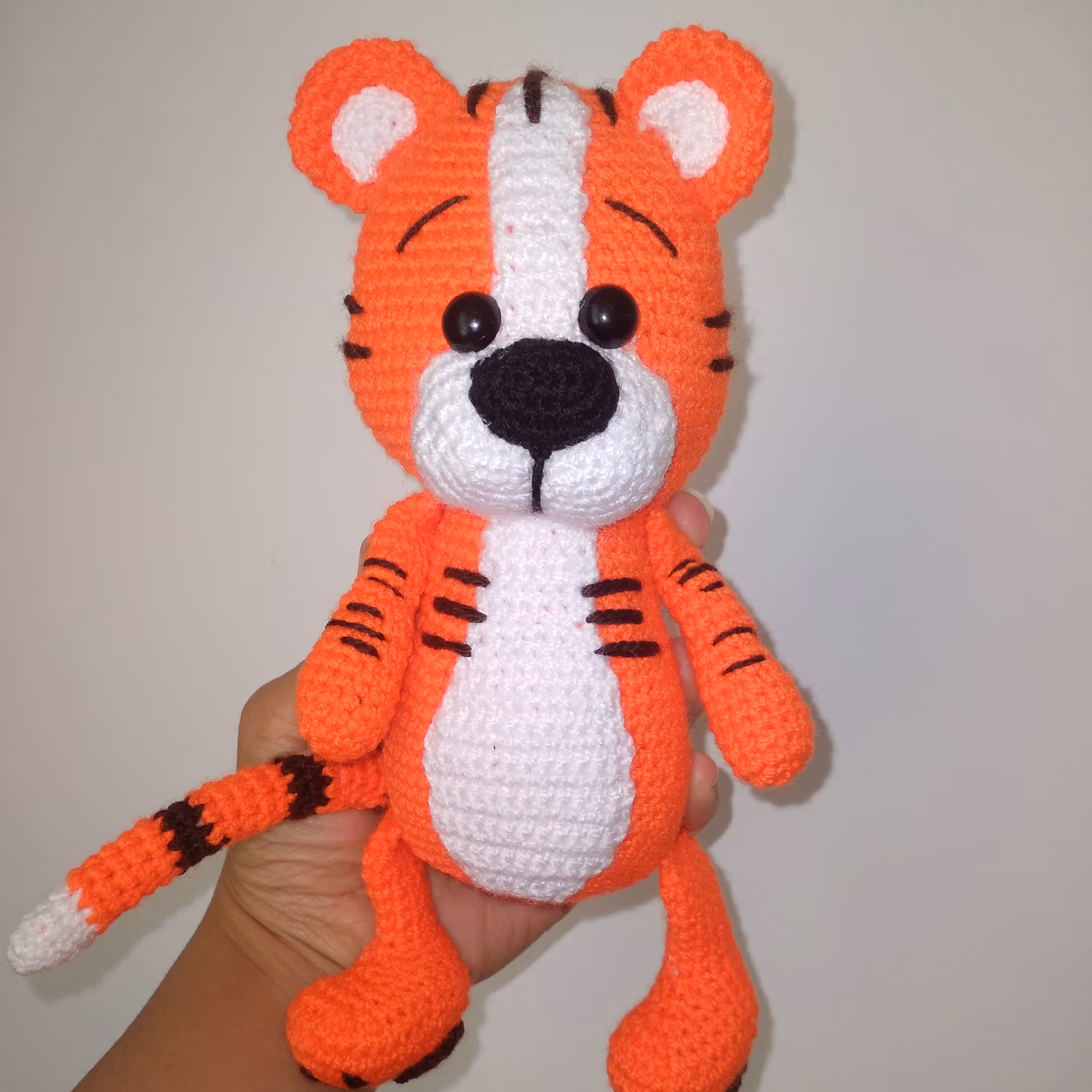 عروسک دستبافت ببر