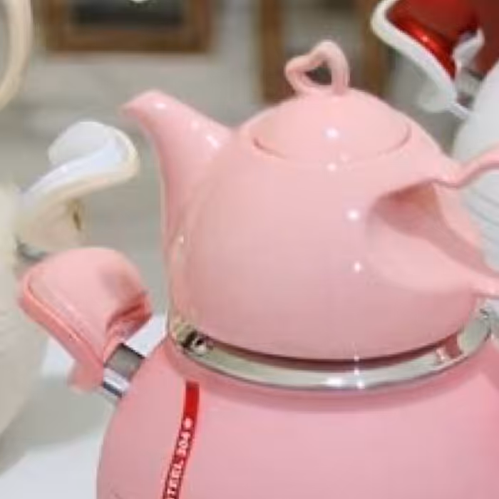 کتری قوری شیردار استیل رنگی دسته قلبی کد3022