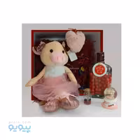 پک ولنتاین با عروسک گاو