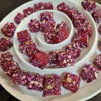 لوگوم گردویی گل محمدی (درجه ممتاز)
