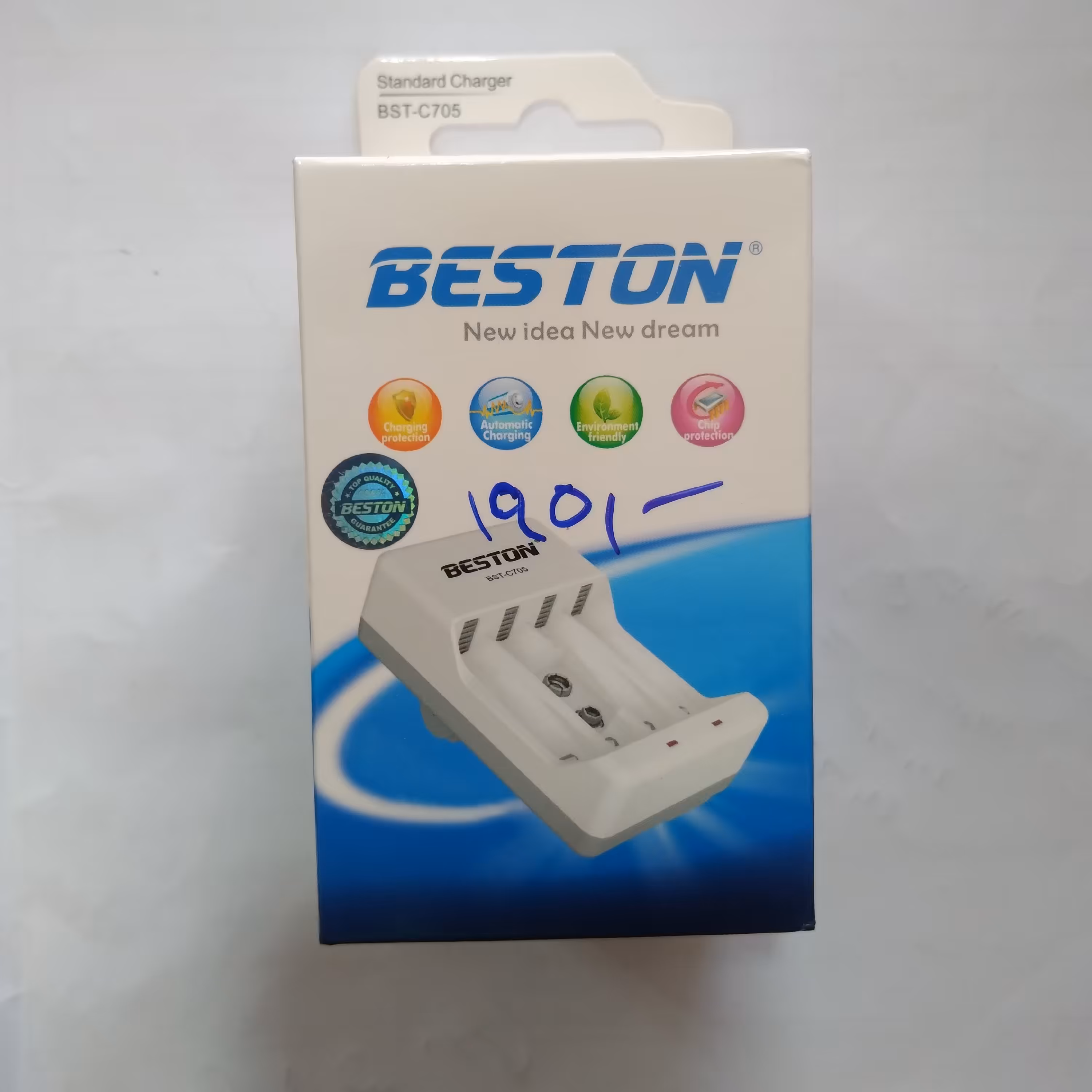 دستگاه شارژر باطری شارژی بستونBESTON 4تایی دوشاخه دار