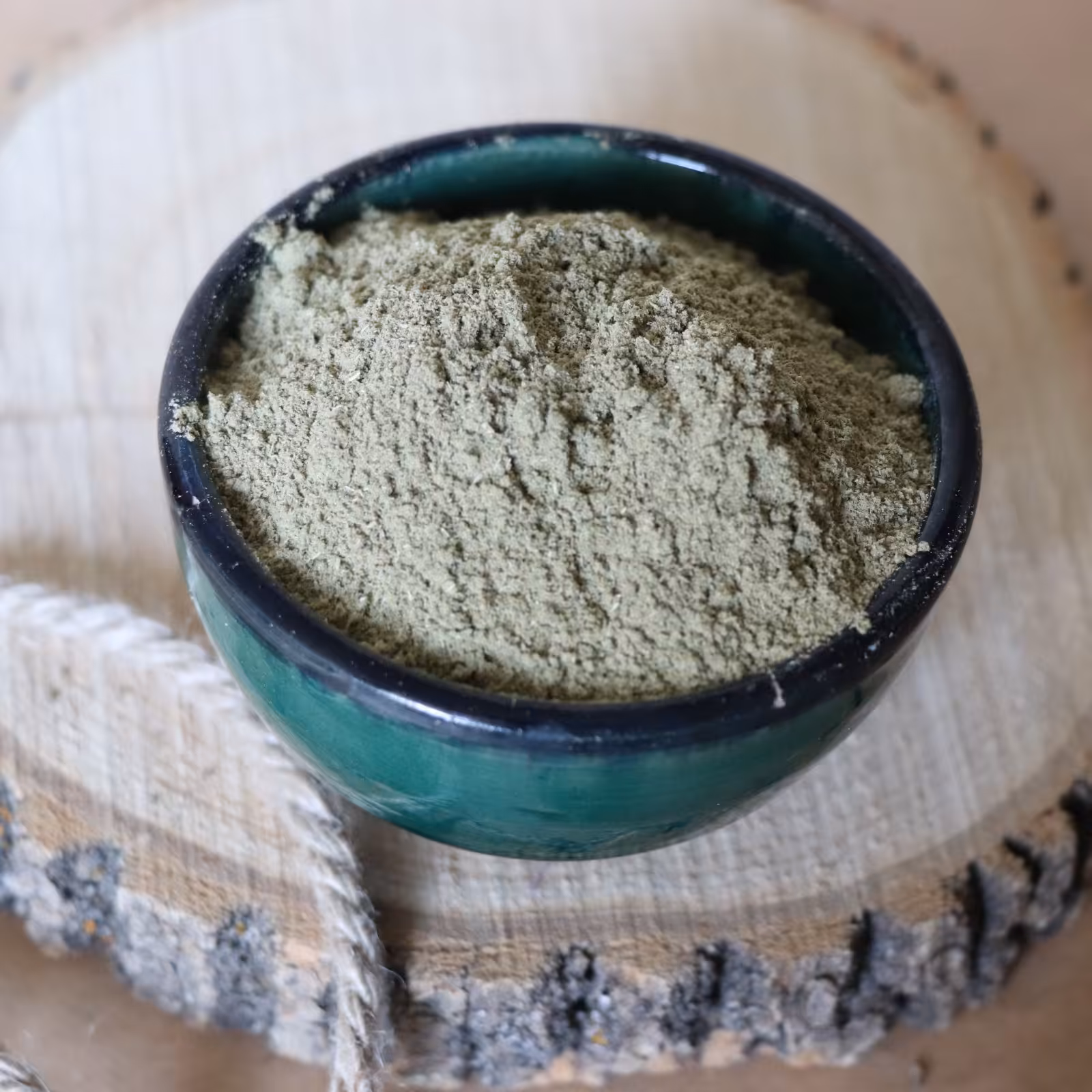 پودر آویشن مرغوب شیرازی 400 گرمی 