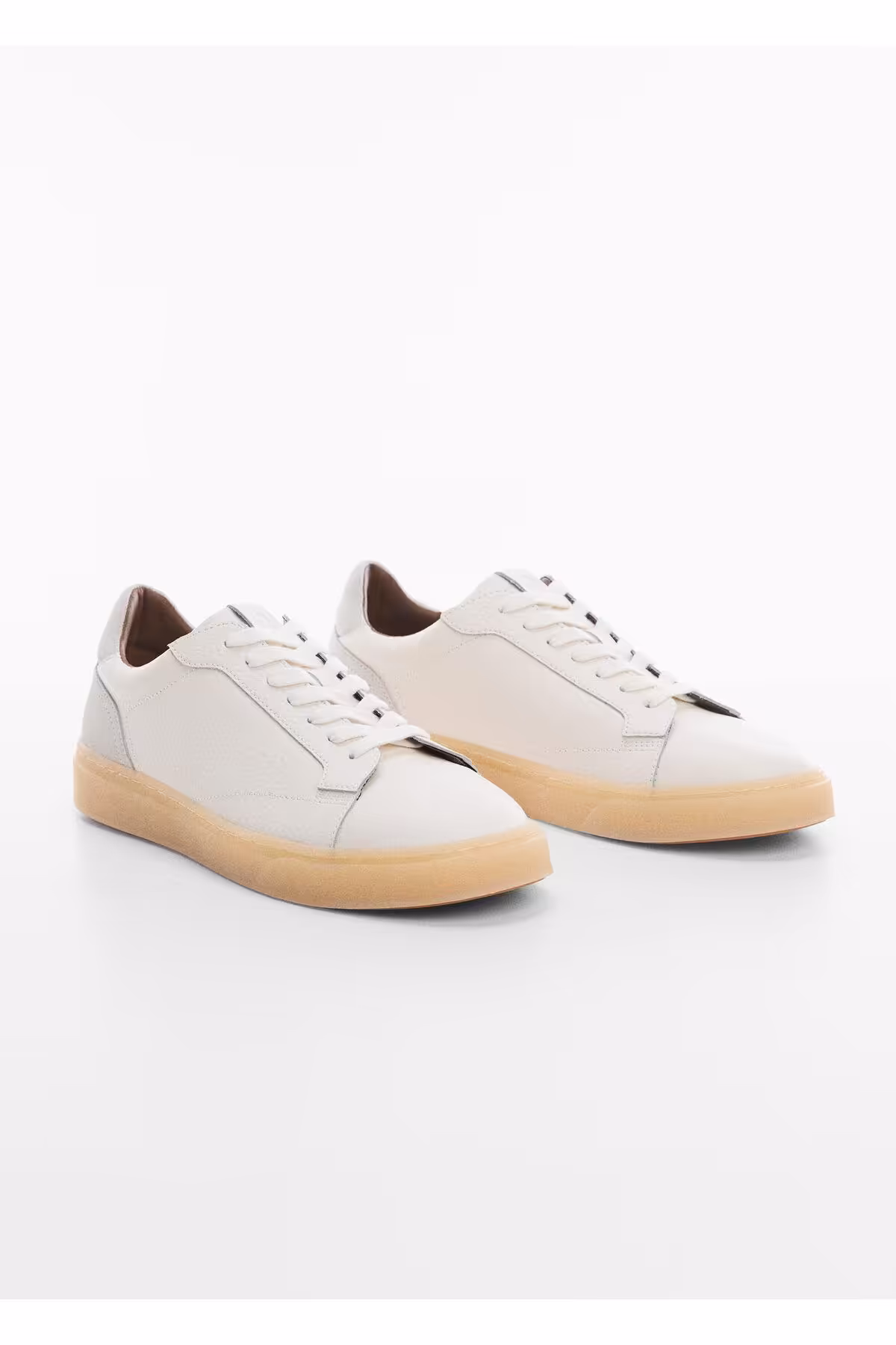 اسنیکر سفید مردانه کفش ورزشی پوست 57010896 MANGO Man