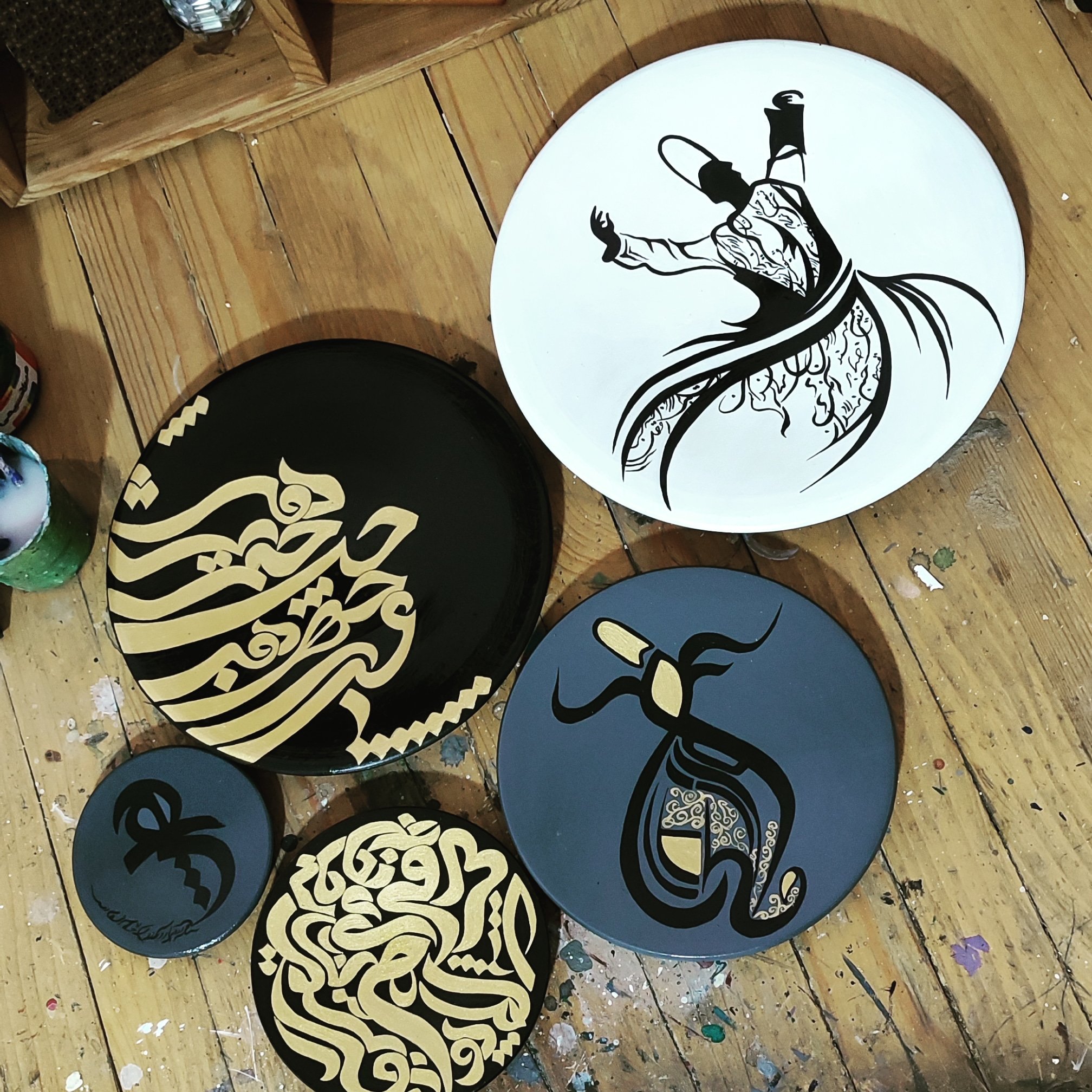 رقص سما طلایی