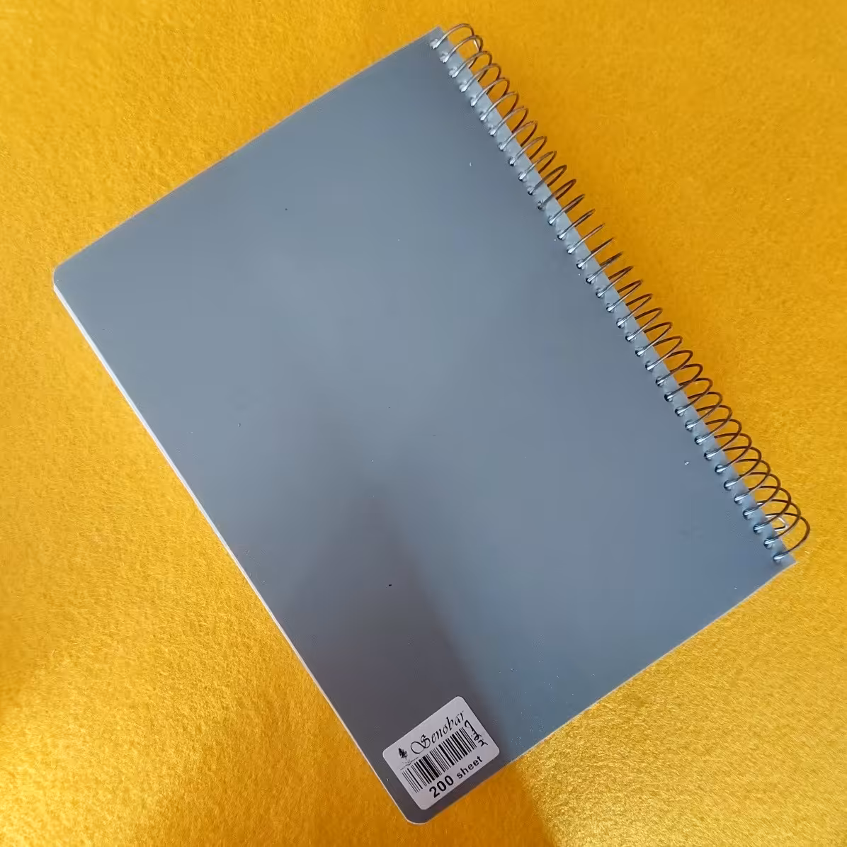 دفتر 200 برگ صنوبر  و آرمان جلد طلقی PP