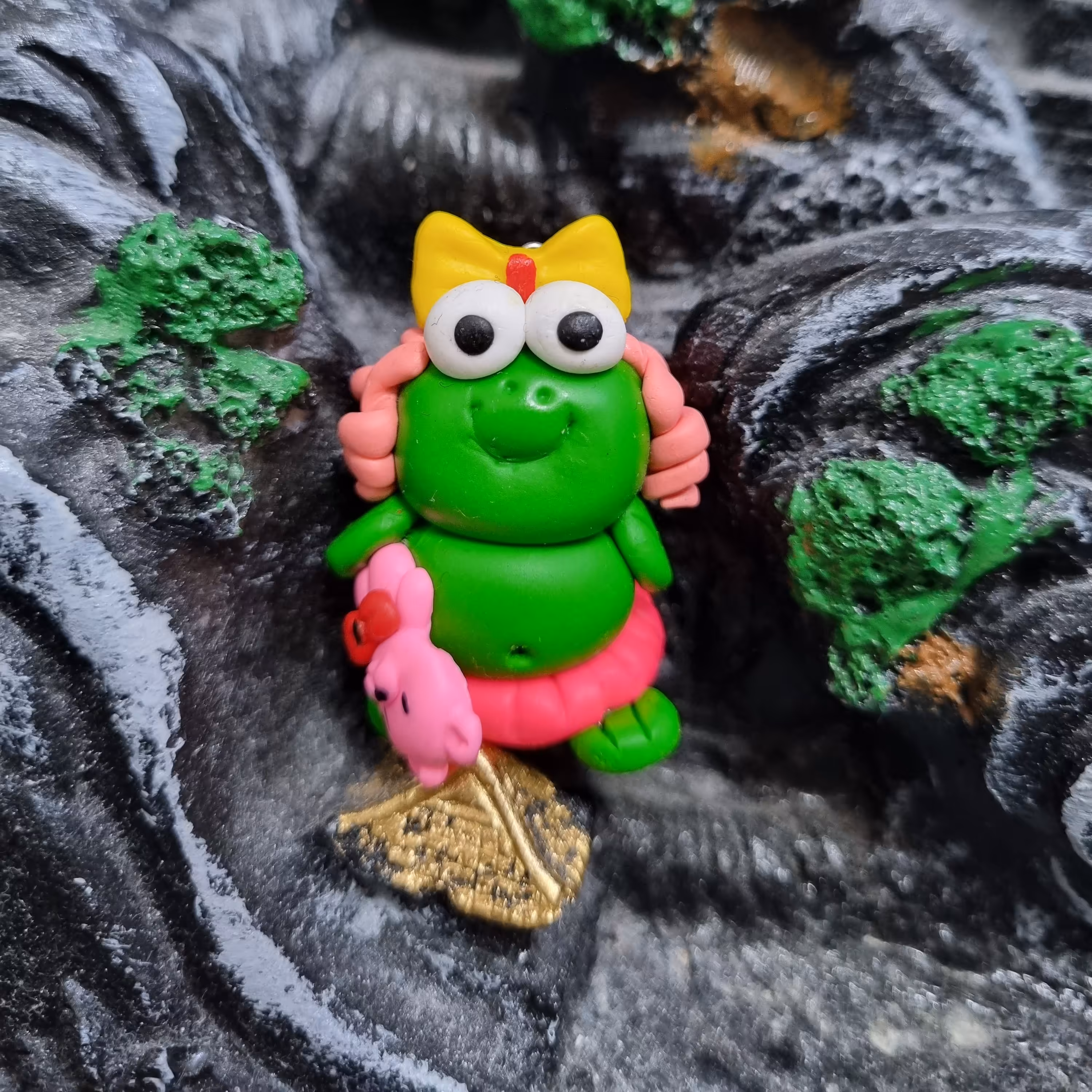 جا کلیدی و آویز  خانوم غور قوری