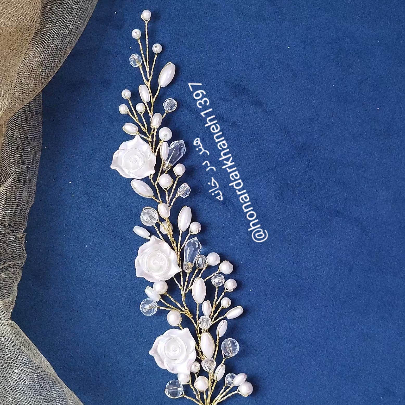 ریسه کریستالی با گلهای کریستالی  