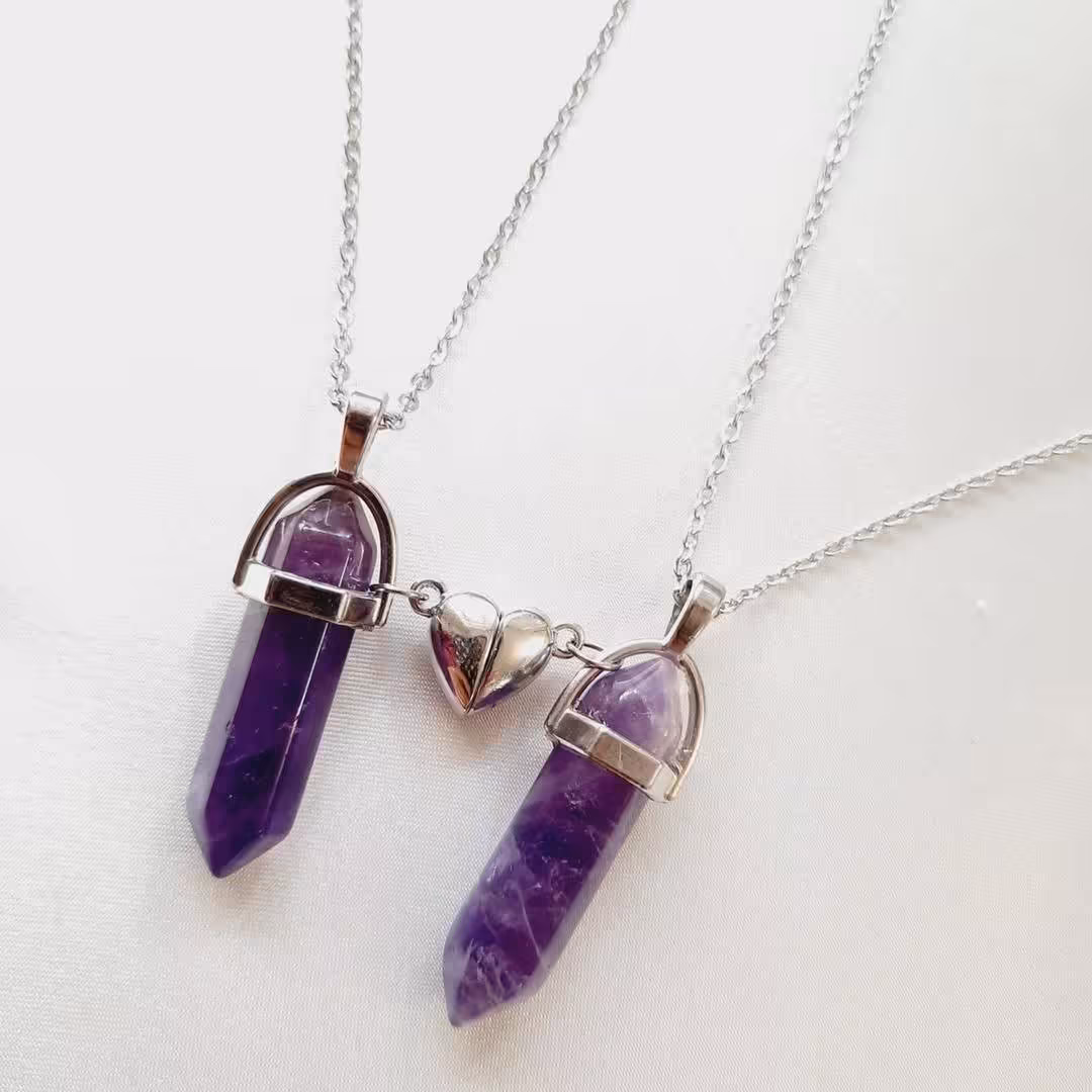 ست گردنبند منشور همراه با جعبه