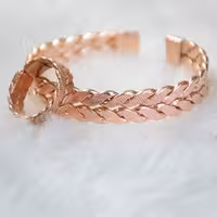 دستبند گندمی باریک بدون تراش آج دار