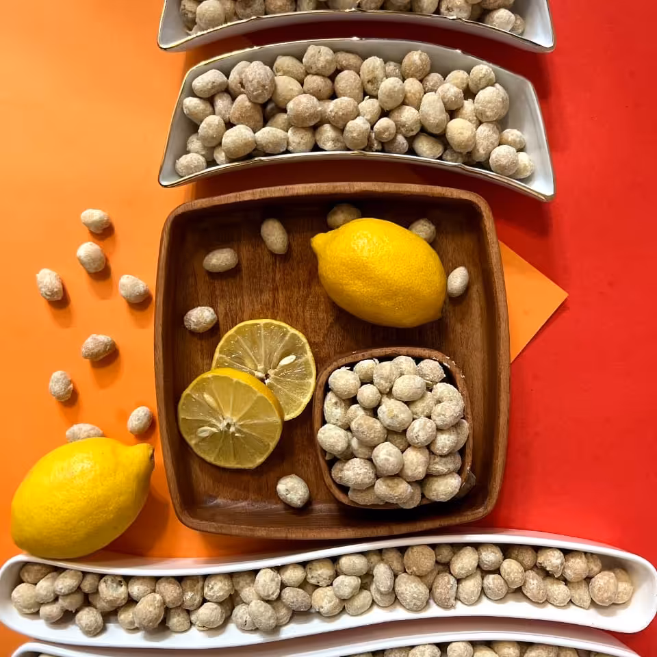 بادام زمینی روکشدار طعم لیمویی  ( 10 کیلویی)ارسال فقط از طریق باربری(توسط ماشین )هزینه ارسال ب صورت پس کرایه