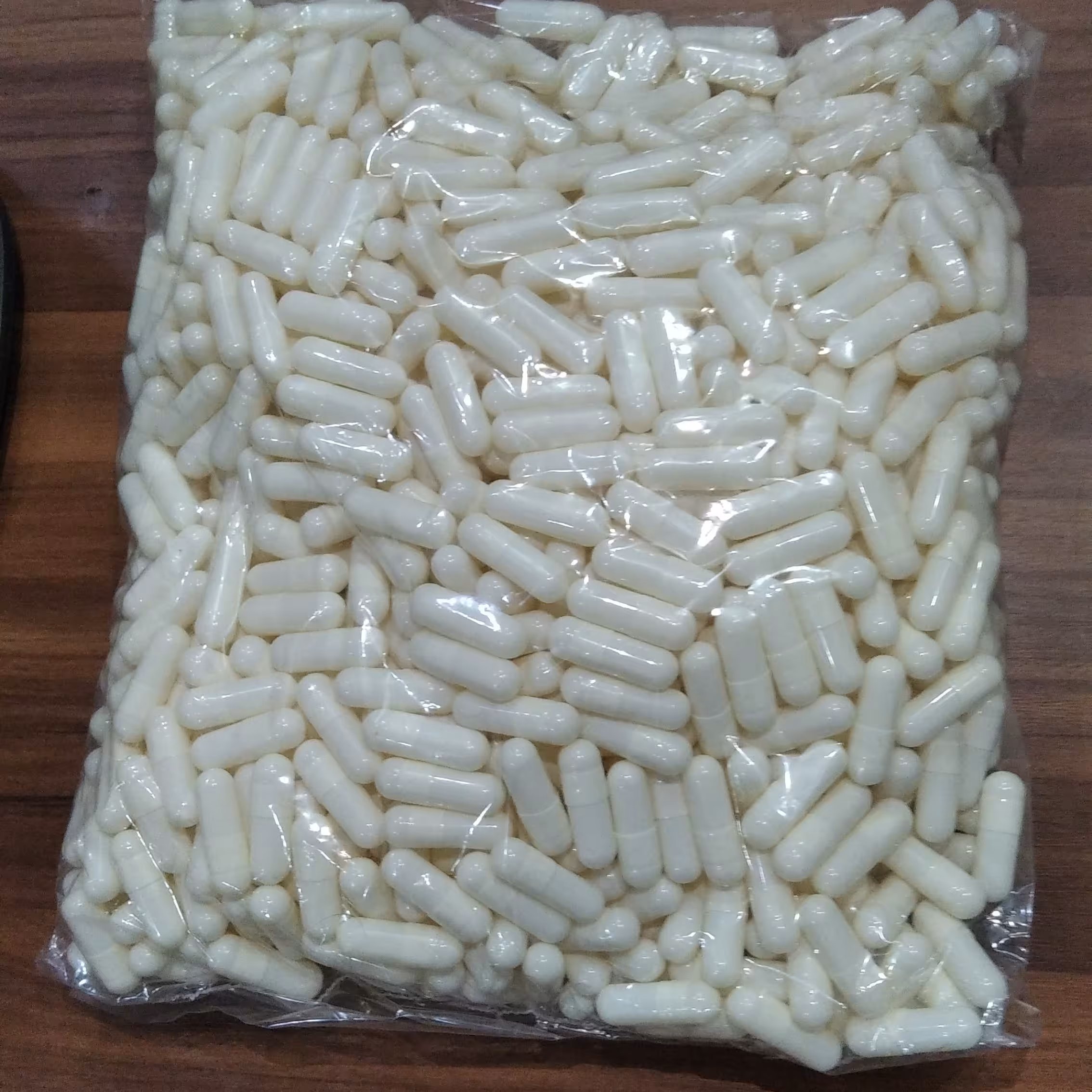 پوکه کپسول خالی،رنگ سفید،سایز پونصد پایه کوتاه ،هزار عددی ،