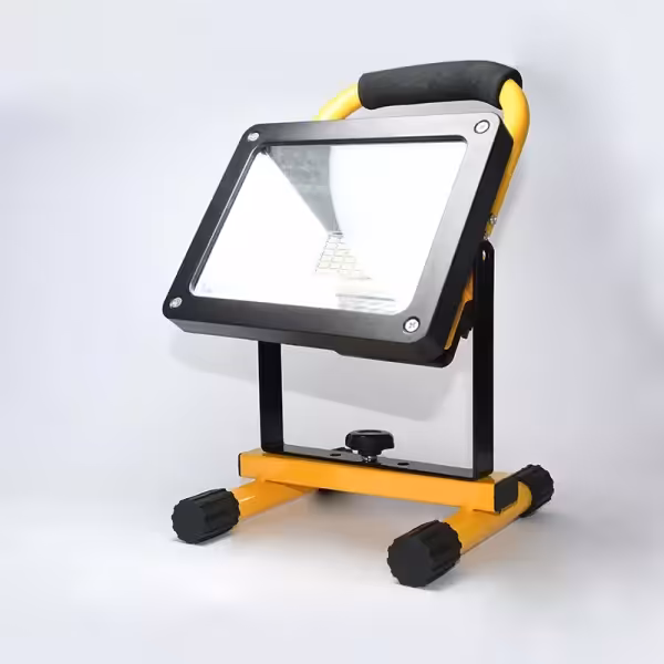 نورافکن شارژی 30 وات مدل W805