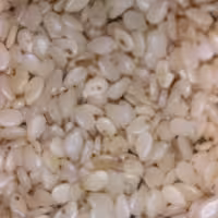 کنجد سفید پوست کنده خام-250گرم-مناسب آجیل و دارای امگا3