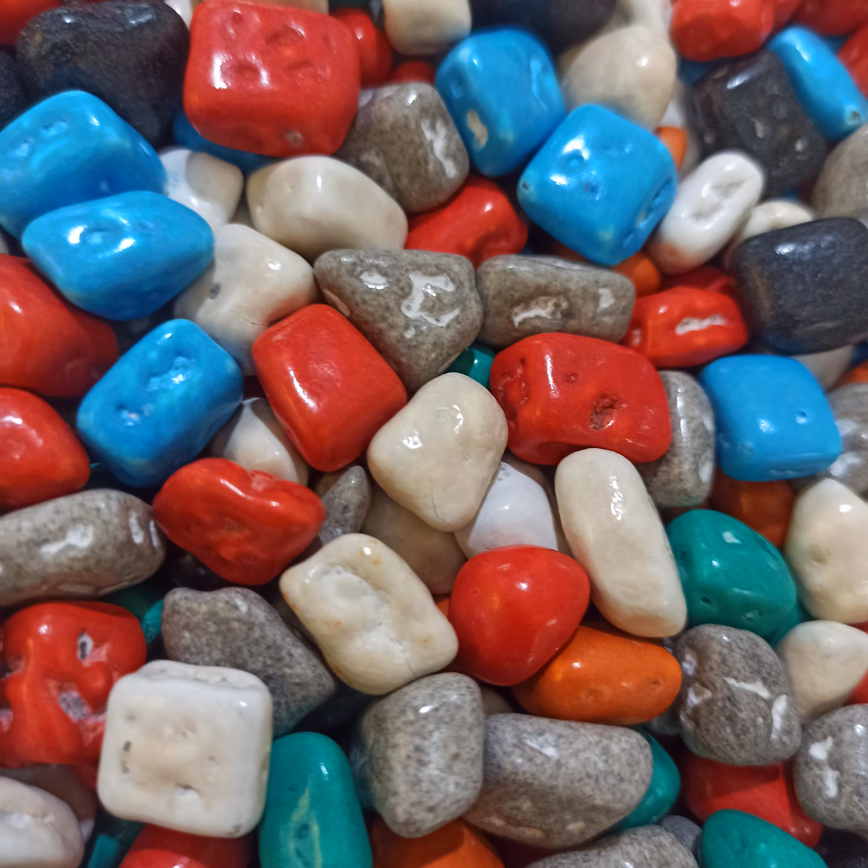 شکلات سنگی کاکائویی درجه یک 