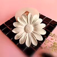 قالب گل بابونه بزرگ مولد سیلیکونی قالب سیلیکونی گل بابونه سایز بزرگ مناسب شمعسازی مجسمه سازی صابون سازی و رزین