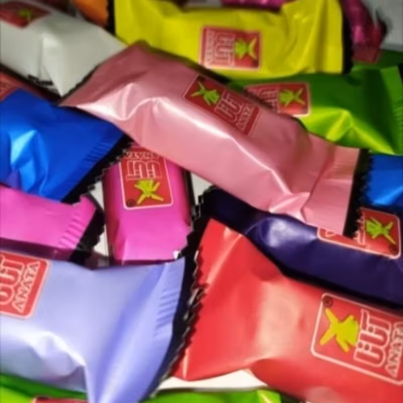 شکلات  هفت طعم آناتا (300گرم) کارون