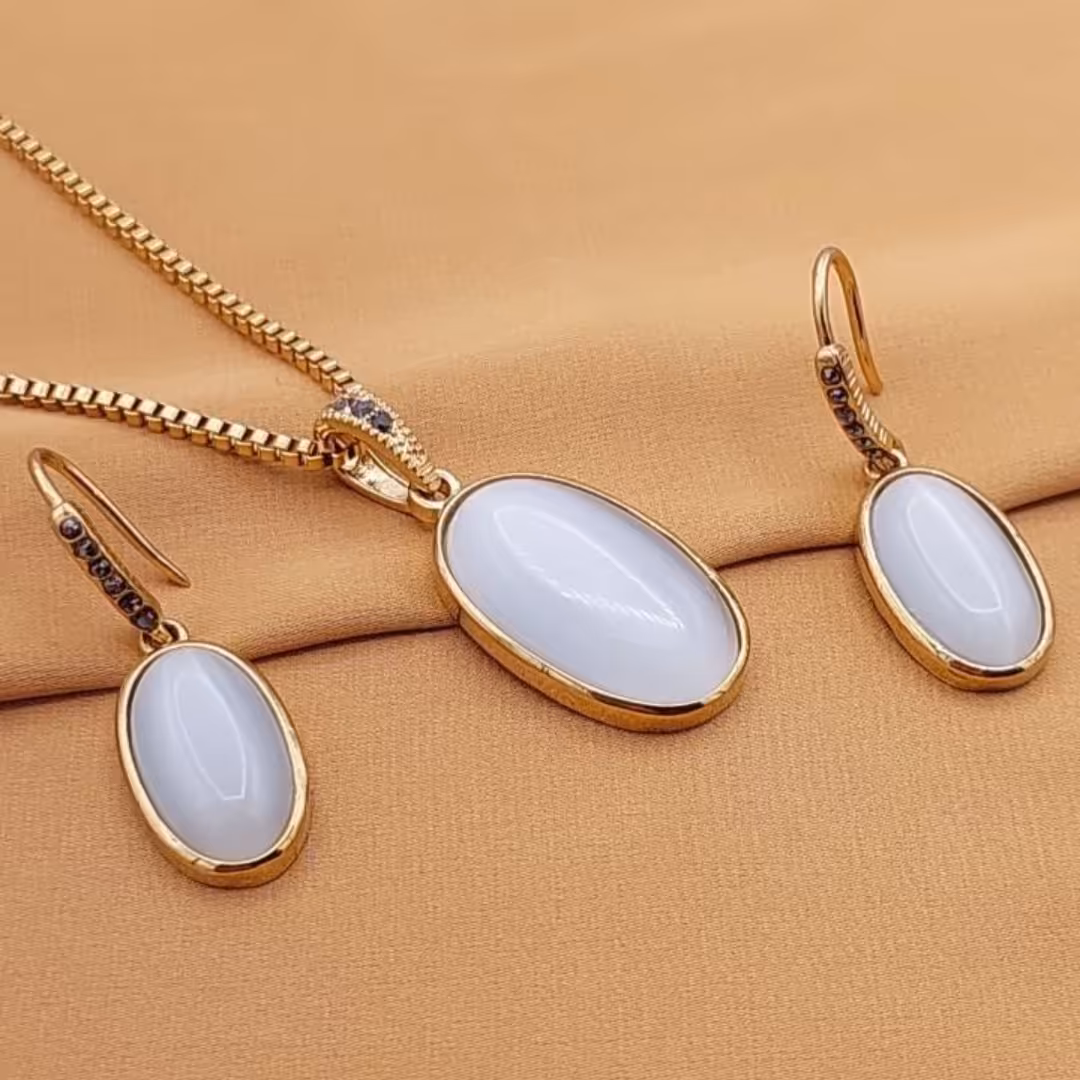 نیمست طرح طلا عقیق  جدید
رنگ ثابت