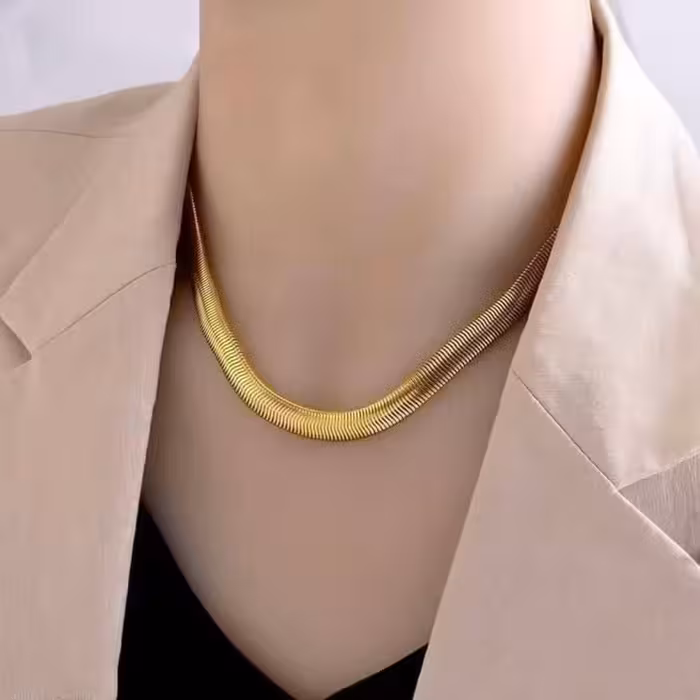 زنجیر کد11448طرح طلا.برند zj.آبکاری طلا.ضدحساسیت.رنگ ثابت