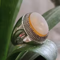 عقیق زرد کهنه یمنی تخت رکاب فیلی دستساز