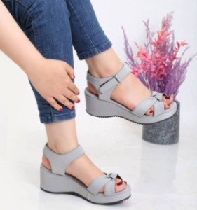 صندل زنانه