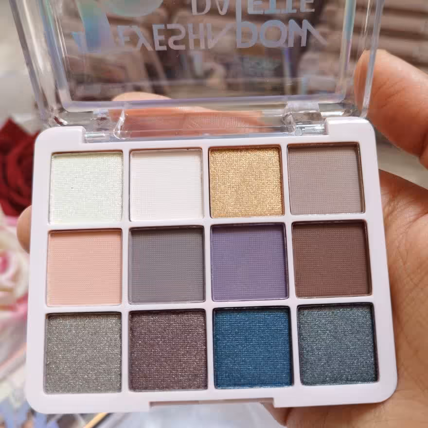 پالت سایه 12 رنگ دودوگرل شماره 2 دارای 6 رنگ شاین دار