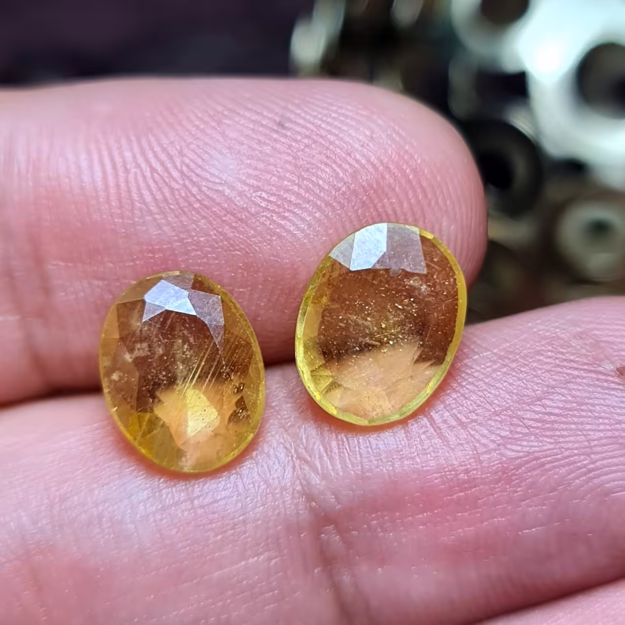 ست نگین فوق العاده زیبای یاقوت زرد آفریقایی اصل با وزن 7قیراط
کد 25202
