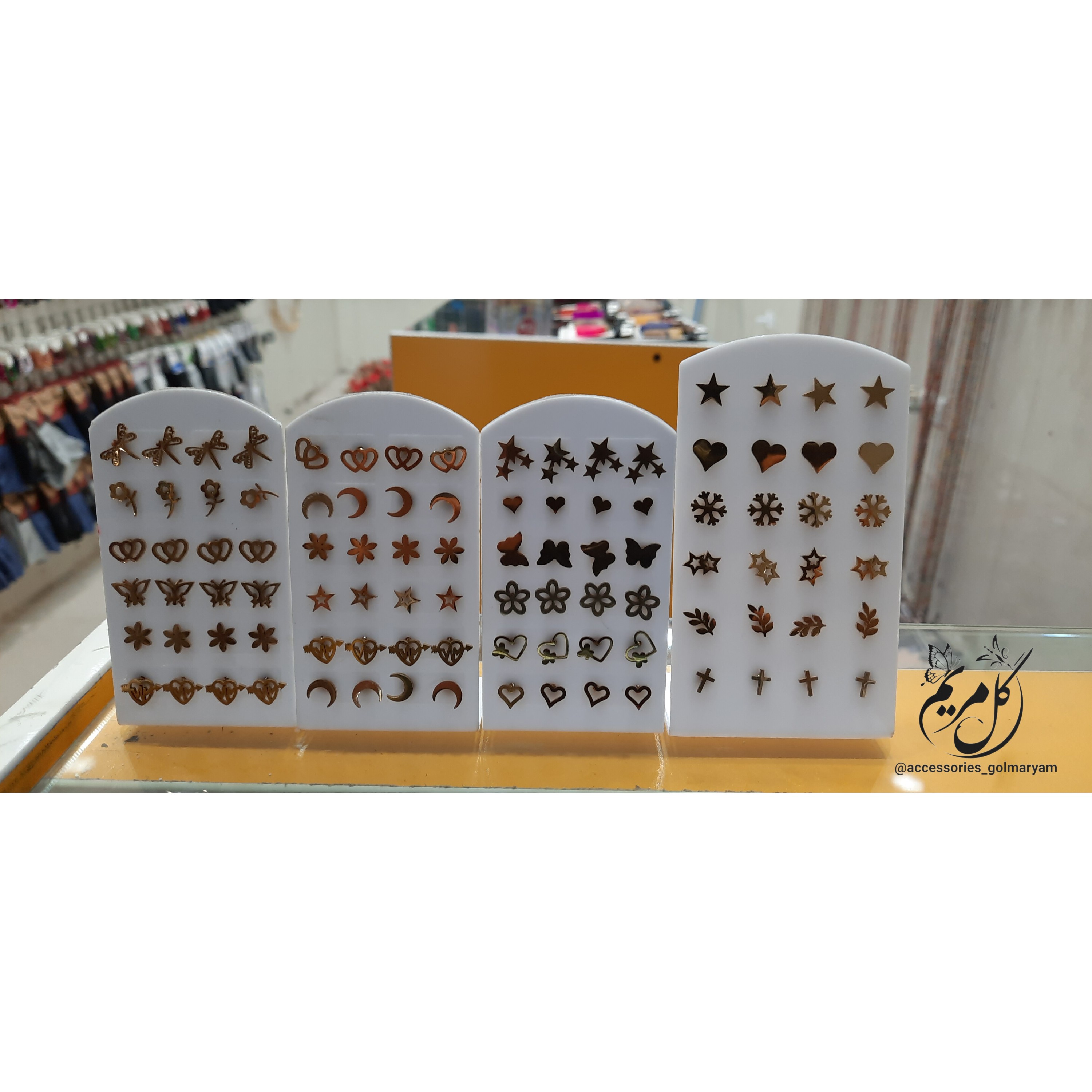 گوشواره میخی طرح دار با طرح های متفاوت استیل رنگ ثابت رنگ طلایی
