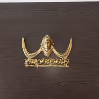 جاکلیدی الیزابت بالدار  برنجی رنگ سیاه قلم 