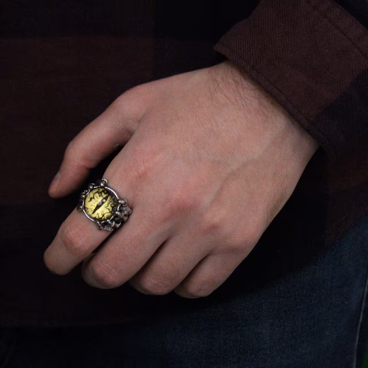 انگشتر چشم سوم