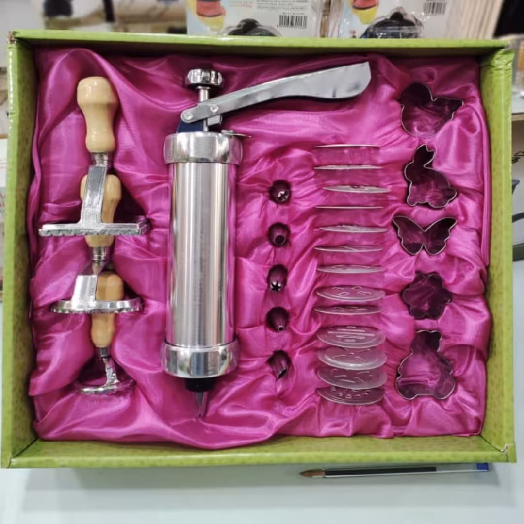 خامه ریز  29 کاره ست قنادی عروس با ارسال رایگان خامه زن فلزی وارداتی 