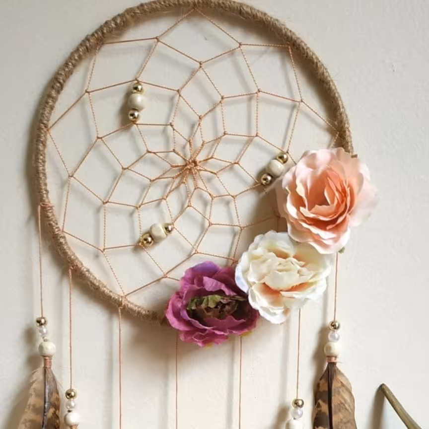 وسائل تزئینی با پر قرقاول