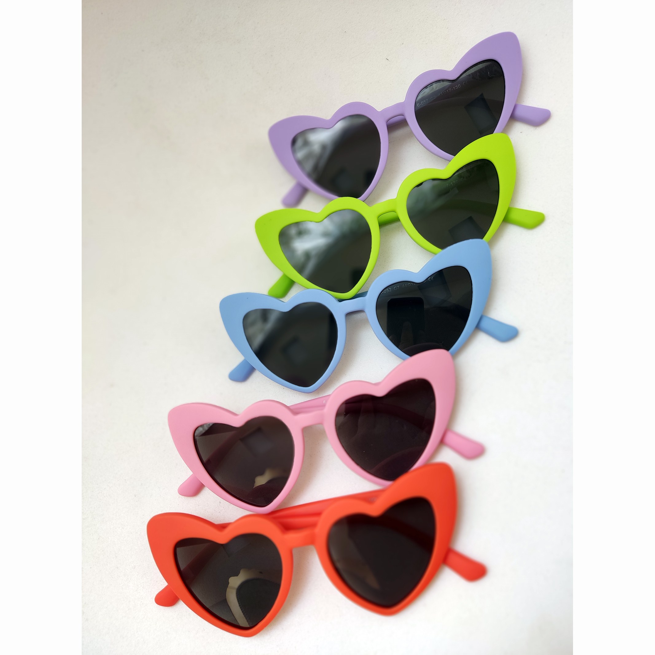 عینک آفتابی بچگانه پلاریزه مدل tpee polarized 6 56 طرح قلب