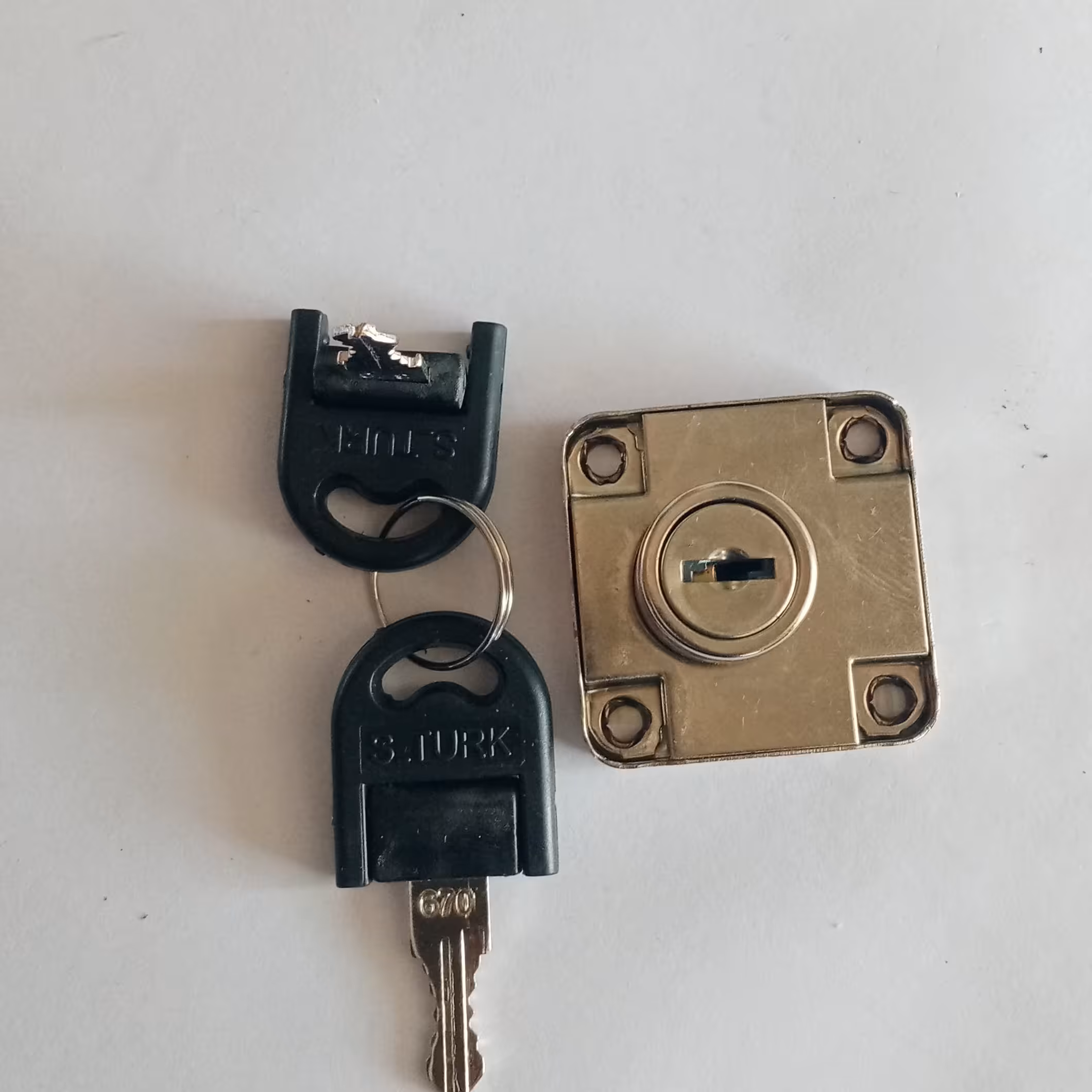 قفل ام دی اف