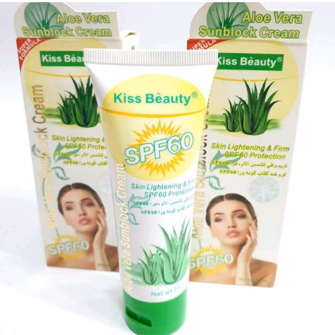 کرم ضد آفتاب مدل آلوئه ورا حاوی spf60حاوی آنتی اکسیدانمحافظ پوست در برابر اشعه UVA وUVBماندگاری 24 ساعته