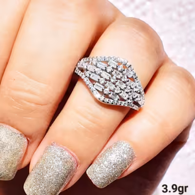 انگشتر نقره زنانه نگین باگت خور عیار 925 کد 1802