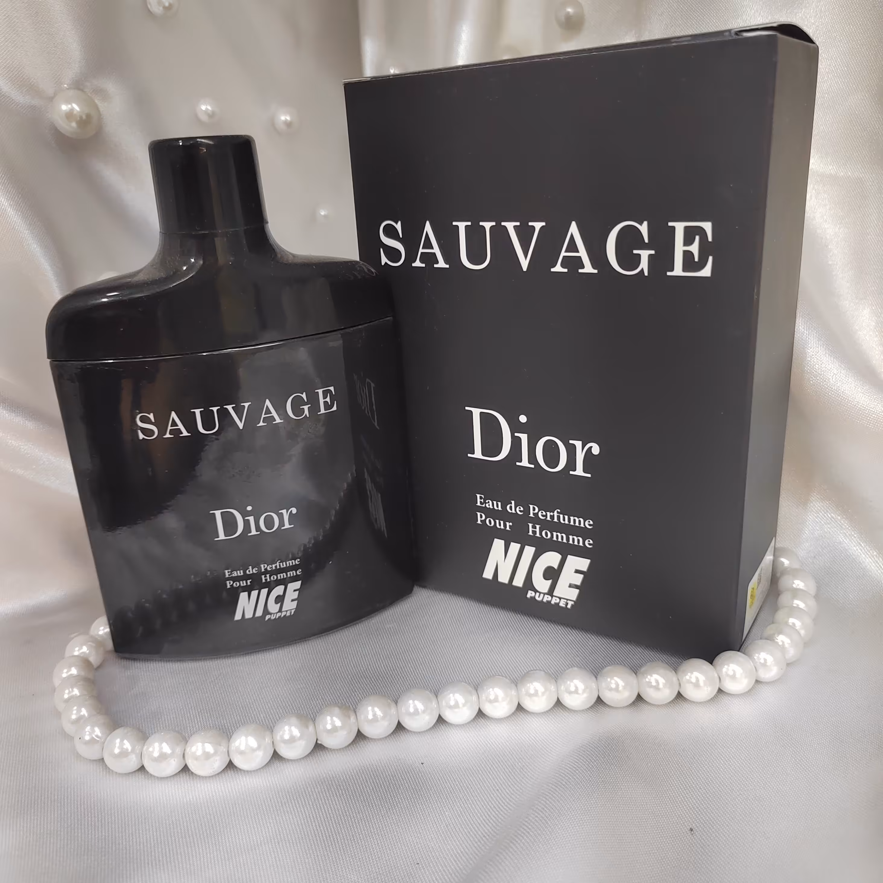 ادکلن ساواچ دیور