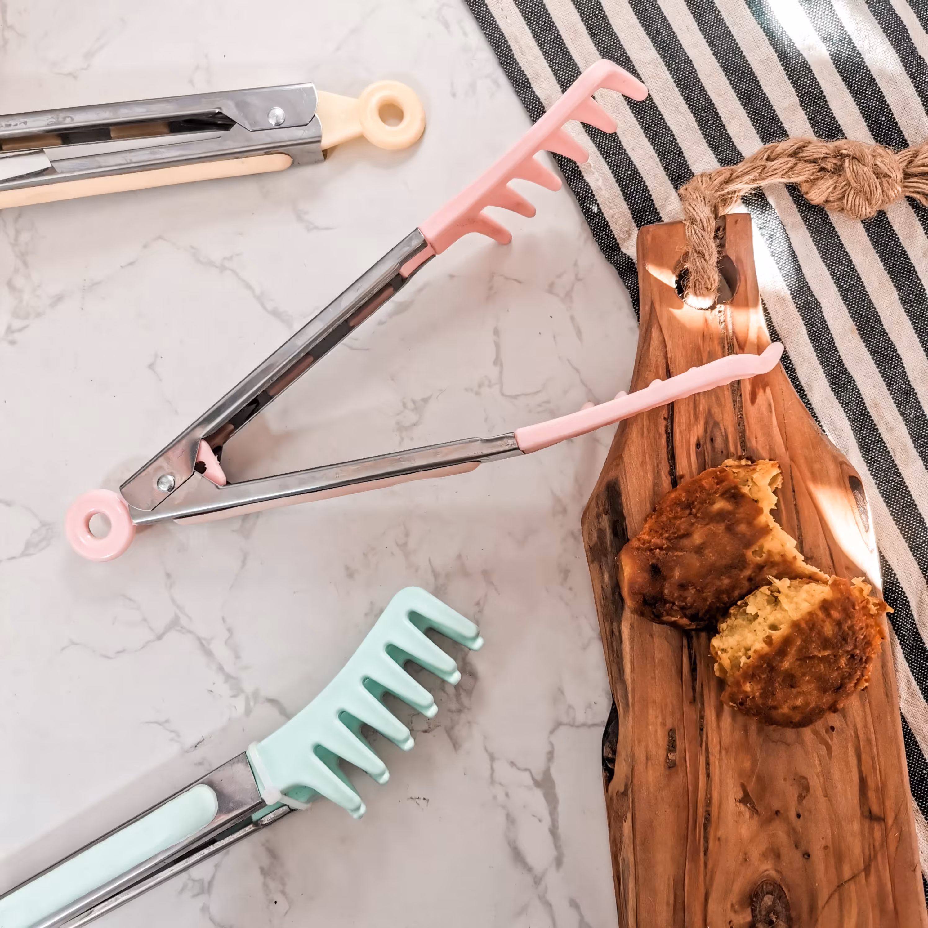 انبر سالاد رنگی