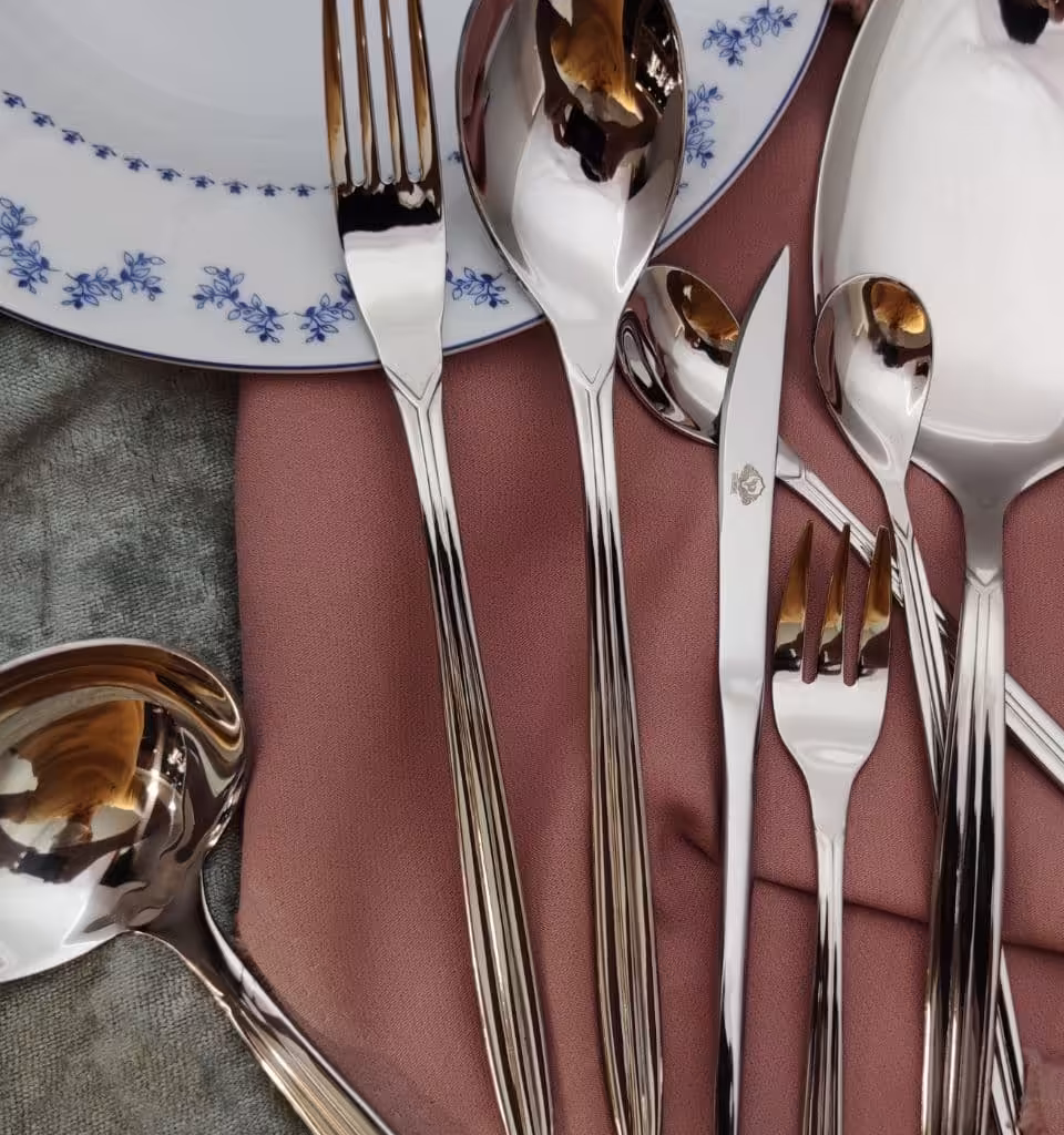 سرویس قاشق وچنگال 12 نفره پالرمو کد 707m