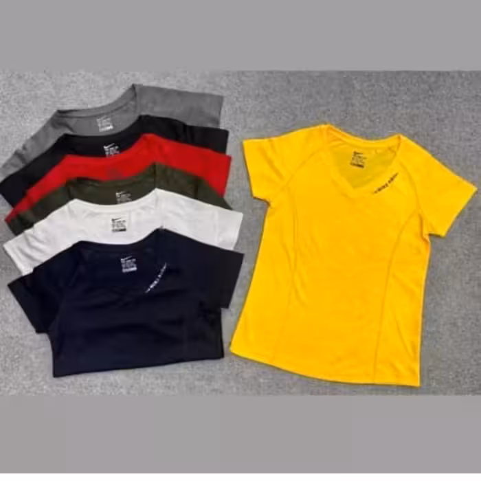 تیشرت یقه هفت نایک جنس سوزنی رنگبندی قرمز مشکی زرد یشمی